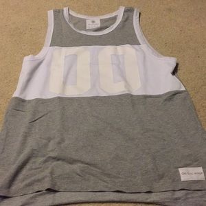 On The Byas Tank Large